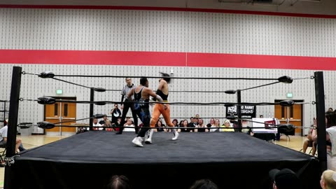 MAYHEM 05-06-23 Match 03-Toma Silva vs Mexx Plexx