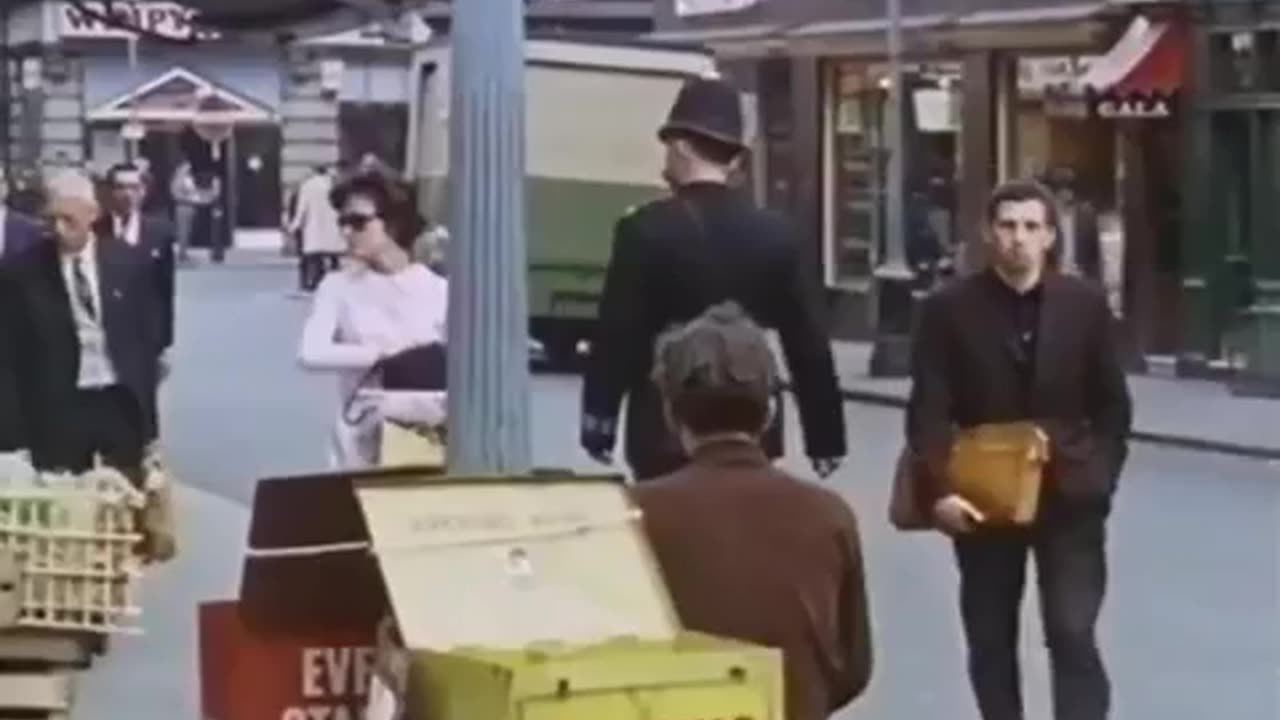 Up Jumped A Swagman (1965) -film