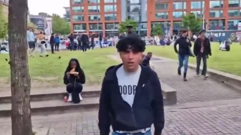 Fake Muslim North African Illegal Migrant in UK threatens a British patriot