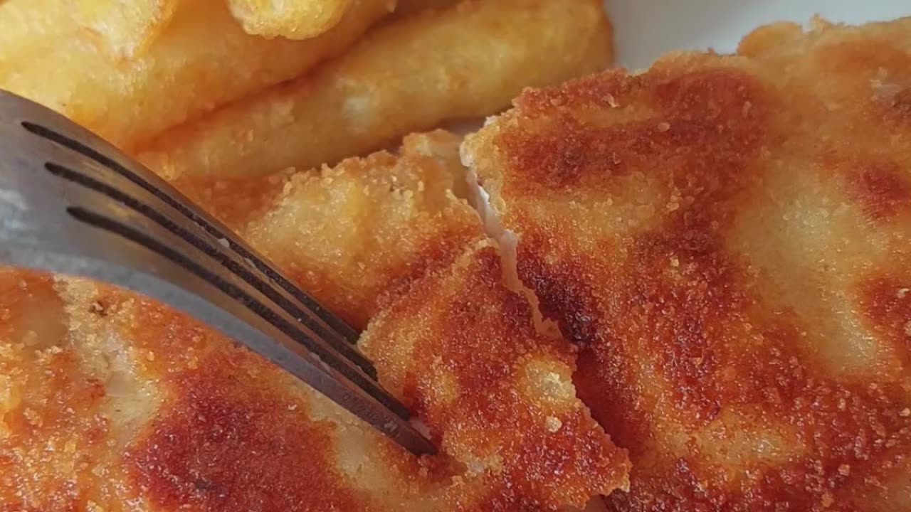 Easy Homemade Cordon Bleu 🐔 🍟 👩‍🍳 #cordonbleu #chicken #howtocook #recipe #cooking #food