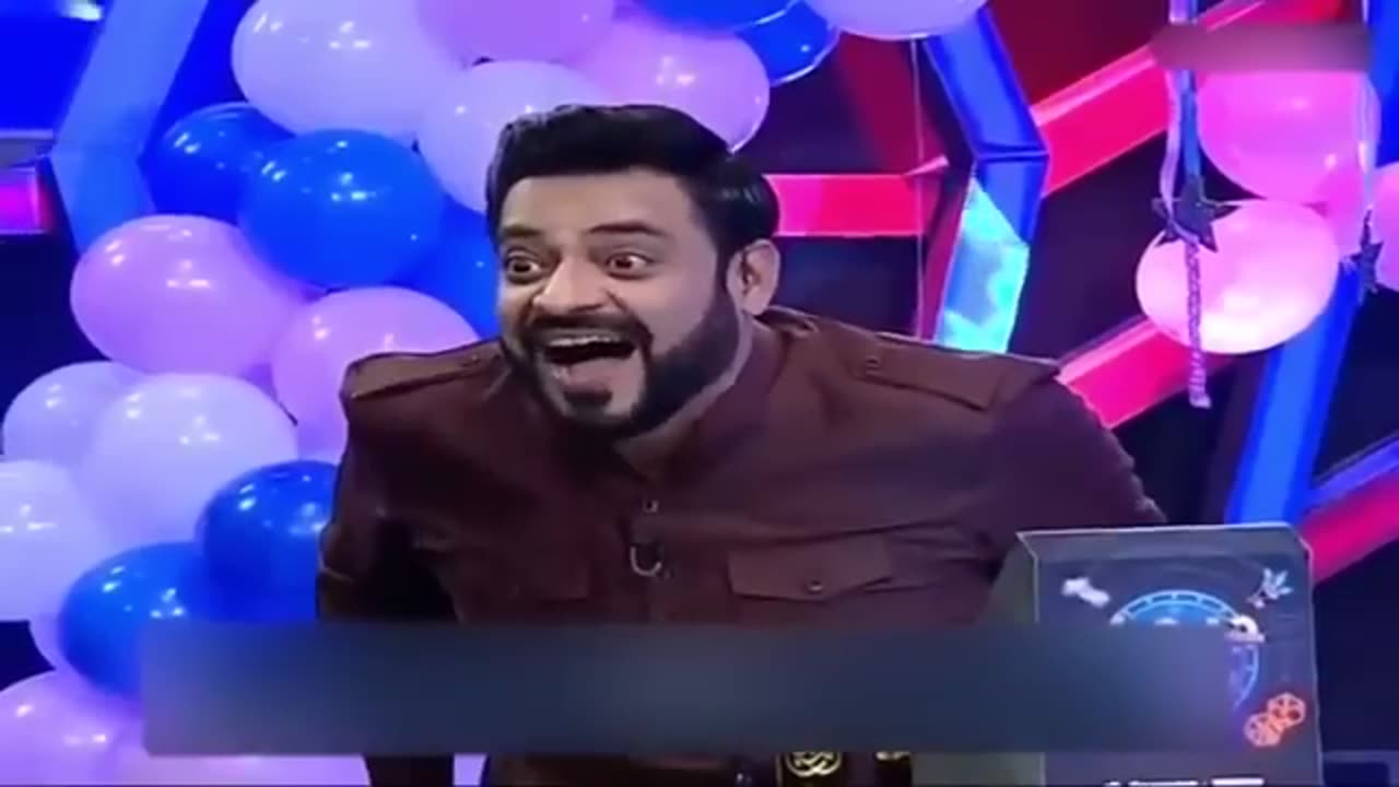 Laughing meme Amir liaqat