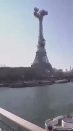 Parisul "asediat" de holograme după modelul brevetat la 11 septembrie cu WTC