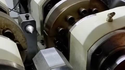 CNC thread rolling machine