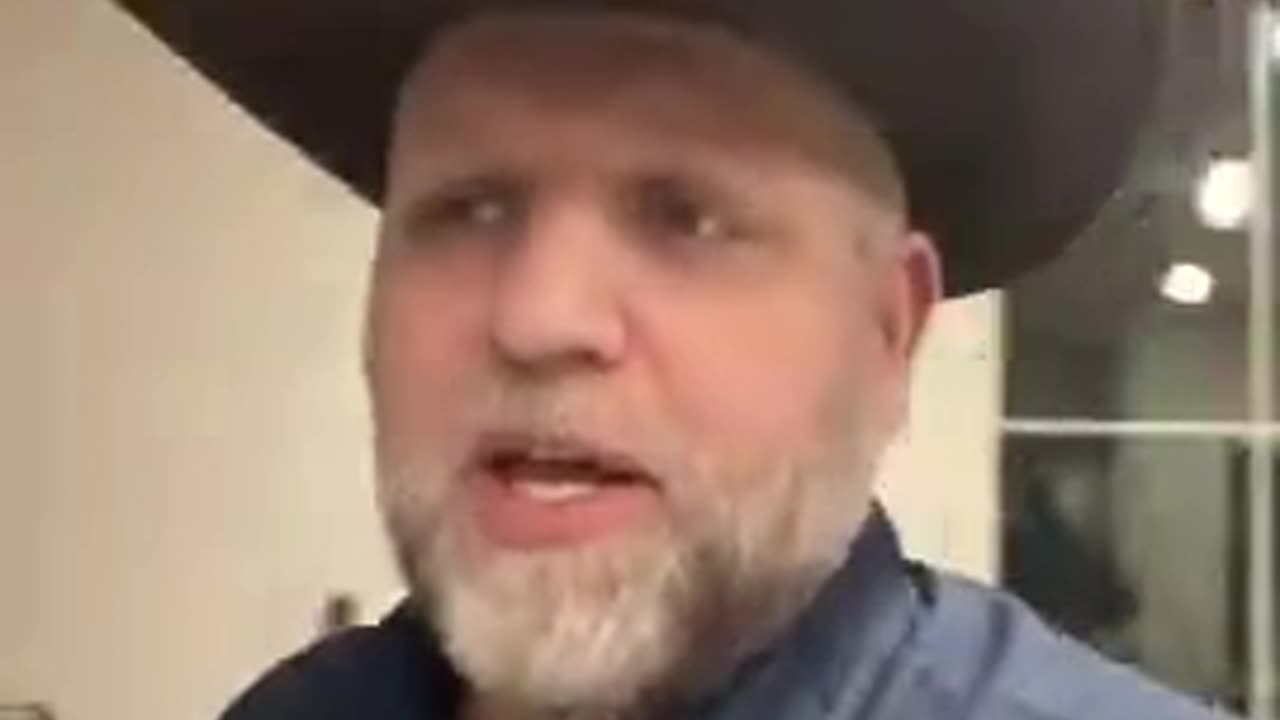 Crazy Court Hearing Like A Den Of Thieves - Ammon Bundy