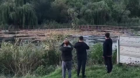 Water continues to overflow in Krivoy Rog after damage to the Karachun dam