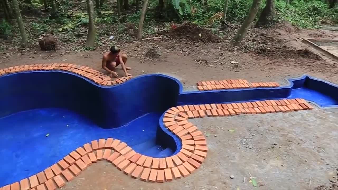 Construção Primitiva: Construindo uma piscina em forma de Guitarra