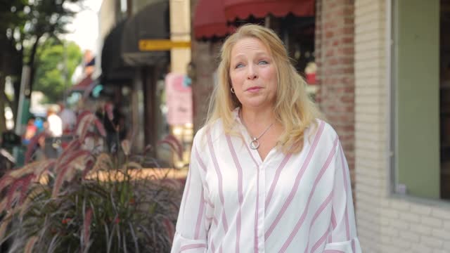 Agent Bio Video Susan Hooper Beverly-Hanks