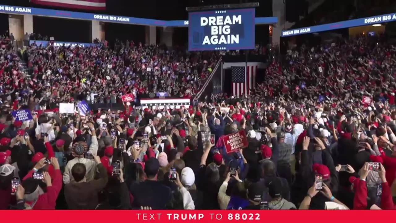 Donald J Trump - LIVE: President Trump in Allentown, PA