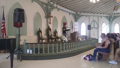 Pastor John Randall preaching in Ocean Grove