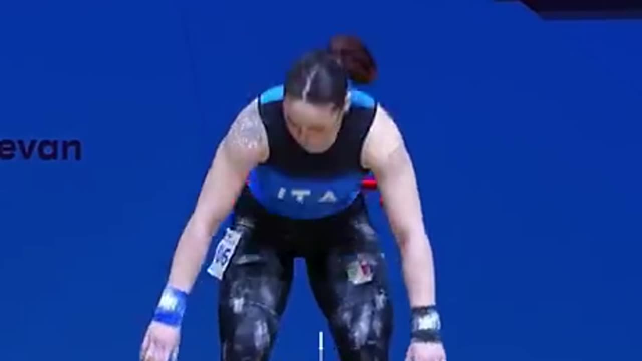 Woman Heavy Lifter With Incredible Strength! #shorts