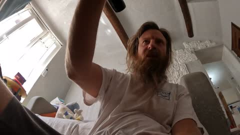2022-08-23 (1) - Unboxing - Litière - Rangement - Twitch Triskelina