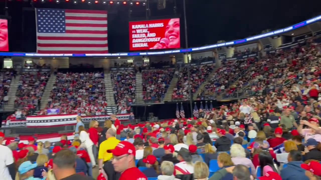 🚩 Penn State Trump Rally: Every Seat is Filled! MAGA❗