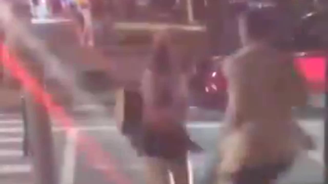 Jonathan Kaye Knocks Out a Woman at a Free Palestine Protest
