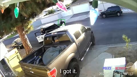 LAPD Cop Shoots at Suspect Holding a Gun-Shaped Butane Lighter