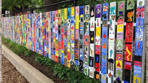 7 Environment Friendly Upcycled Garden Fence Ideas To DIY