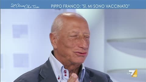 Pippo Franco: Mi basta 1 persona morta per vaccino per renderlo sperimentale. L'uomo non è 1 numero!