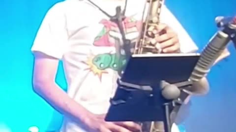 Desmond Sykes (Little Raine Band) - LIVE @ Workplay (Short 7)