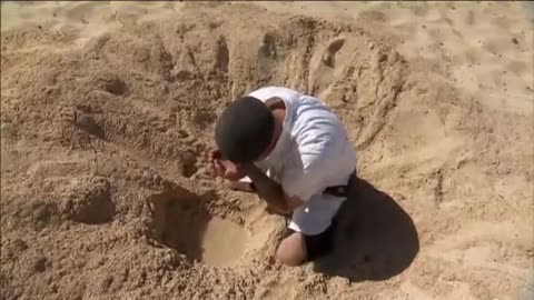 MythBusters: Jamie's Solar Still
