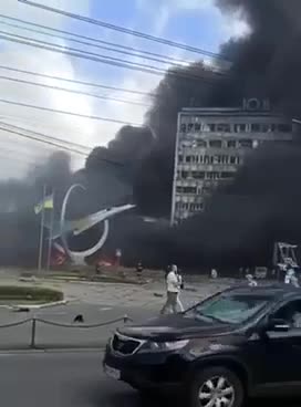 Zásah ruských raket základny Azovu ve městě Gaisin ve Vinnické oblasti 200 km od Kyjeva