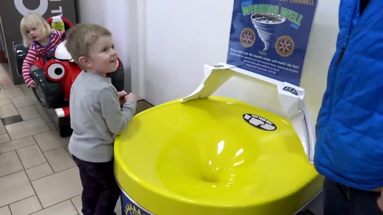 kids Coin Machine like Marble Funnel