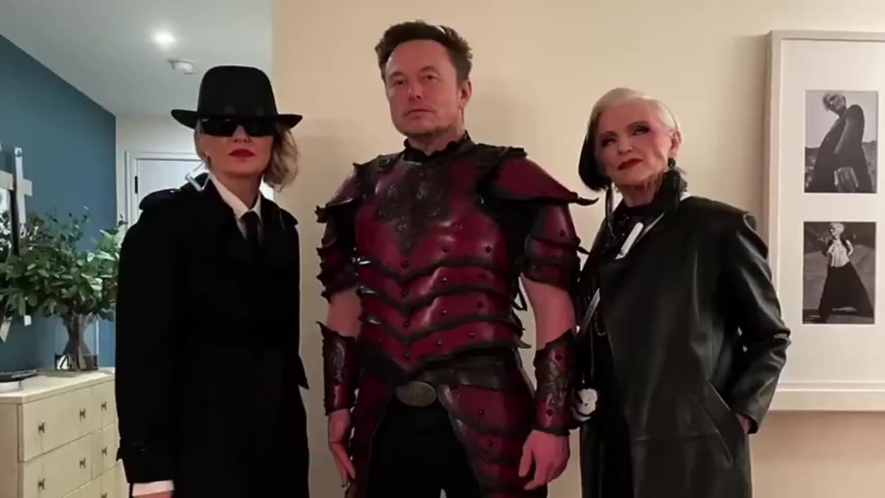 TRICK OR TRICKED ELON DRESSED AS BAPHOMETS CHAMPION FOR Halloween