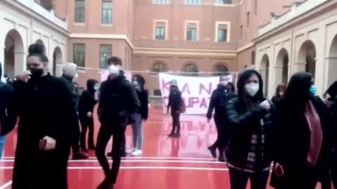 IRRUZIONE DELLE FORZE DELL'ORDINE AL LICEO KANT DI ROMA #3