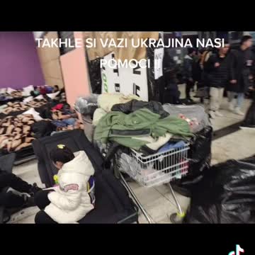 Ukrajinská pomoc vyhozená na hranicích se Slovenskem