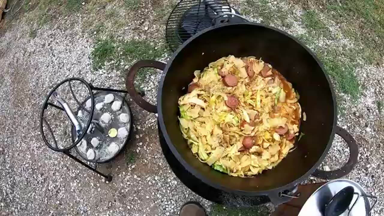 Dutch Oven Cooking - Cajun Cabbage and Sausage