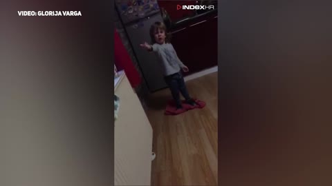 Pogledajte što je ovaj dječak napravio mrvicama kruha