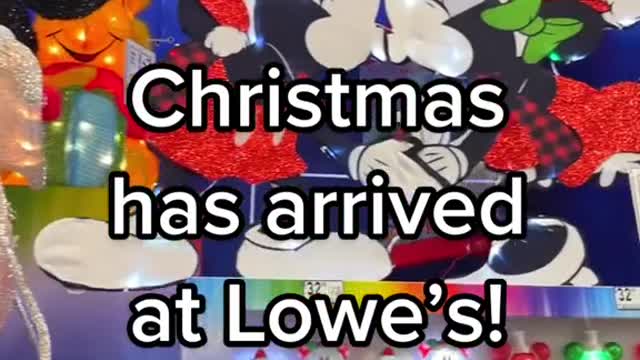Christmas has arrived三2at Löwe's!