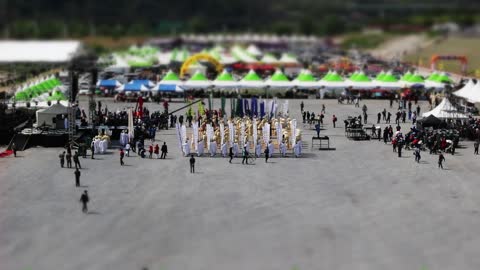 Time lapse to prepare for traditional Korean events.