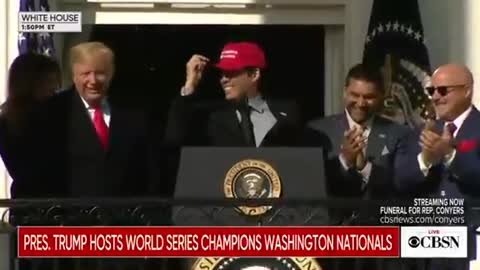 Washington National's Kurt Suzuki wears MAGA hat at White House