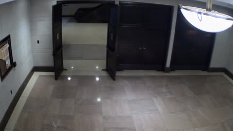 7189CVCLLSVC205_2021-01-06_16h40min01s230ms.mp4