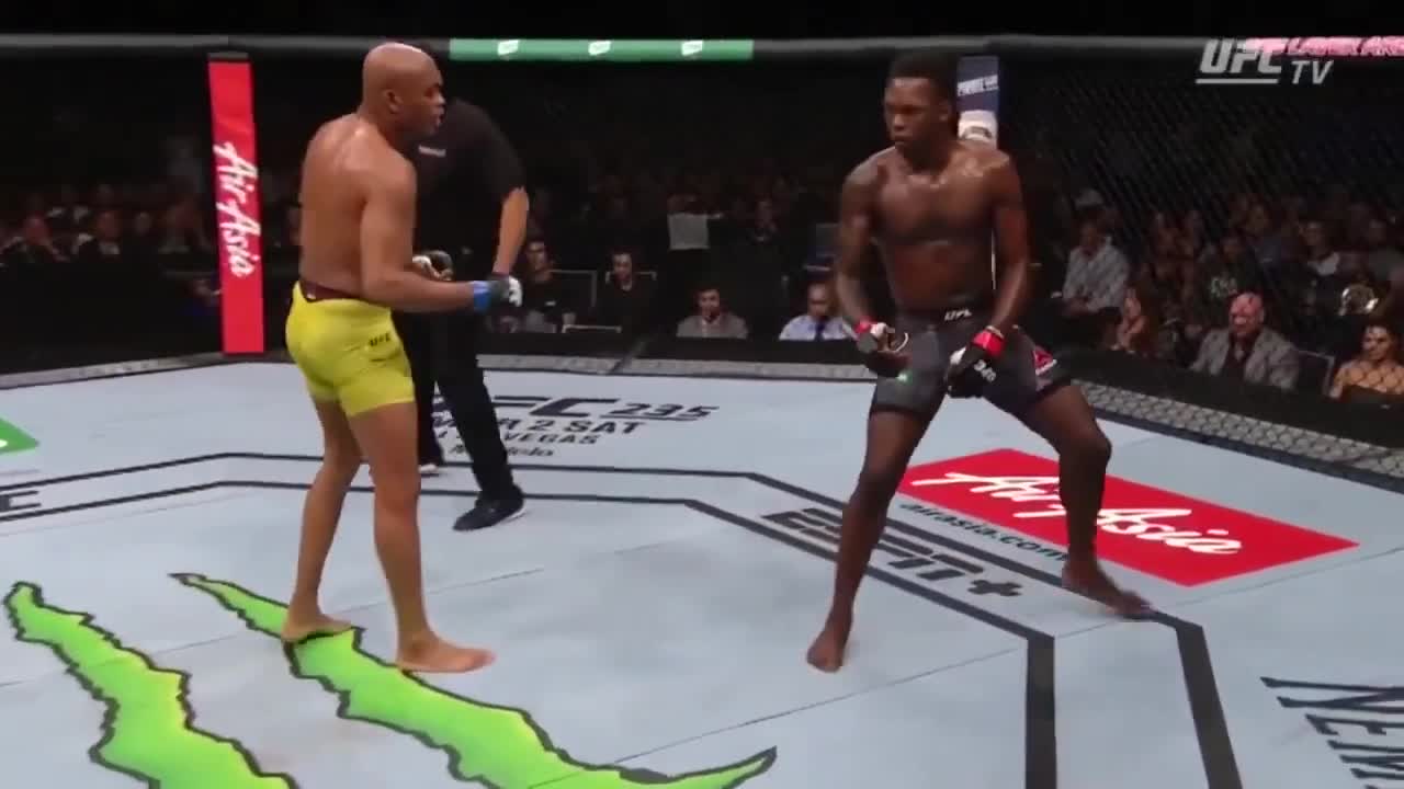 UFC 263 Free Fight: Israel Adesanya vs Anderson Silva