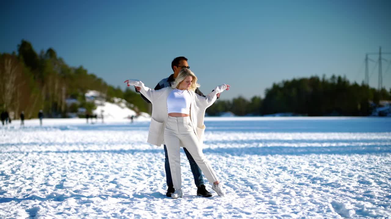 Bachata sensual 2021 | Dancing on the snow | Sweden Bachata