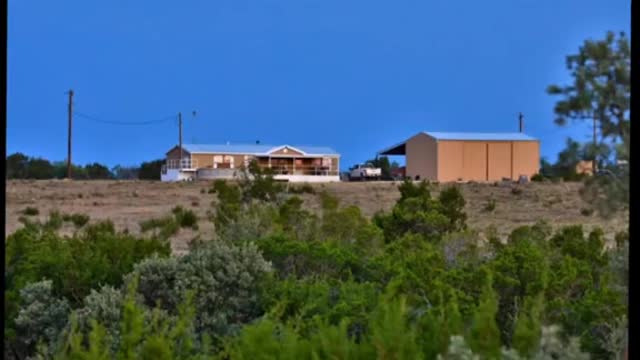 Ranches for sale in Texas, elk in Texas