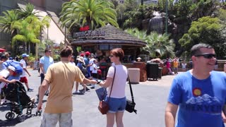 Jurassic Park Universal Studios is where you go to get wet.