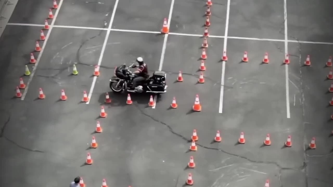 Friends, if you have not seen a video with such talent, then this video