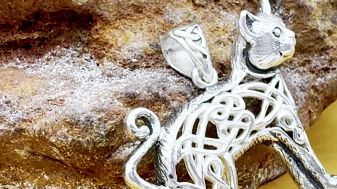 Enchanting Celtic Cat Pendant