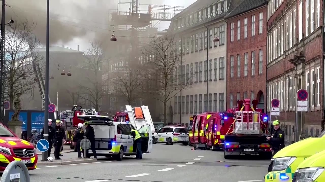 Fire engulfs Copenhagen's historic stock exchange