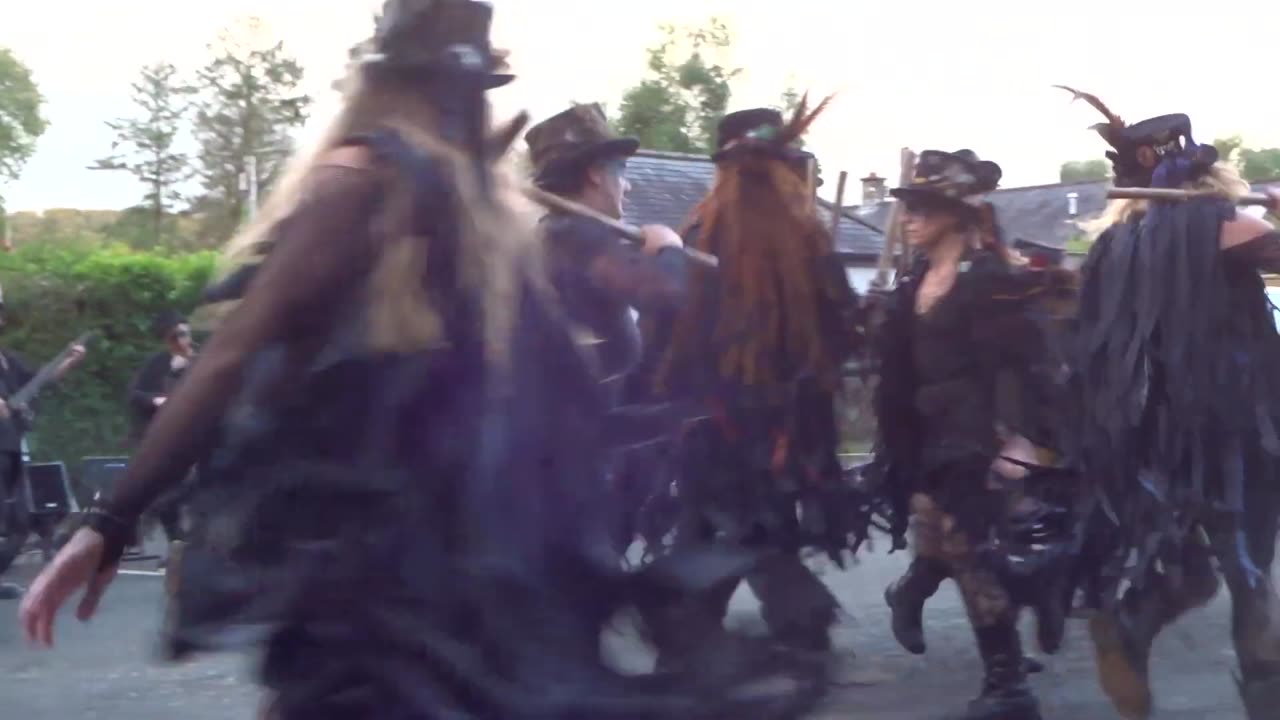 Beltane Border Morris - Cross Tree - Cornwood Inn - 8 Aug 23