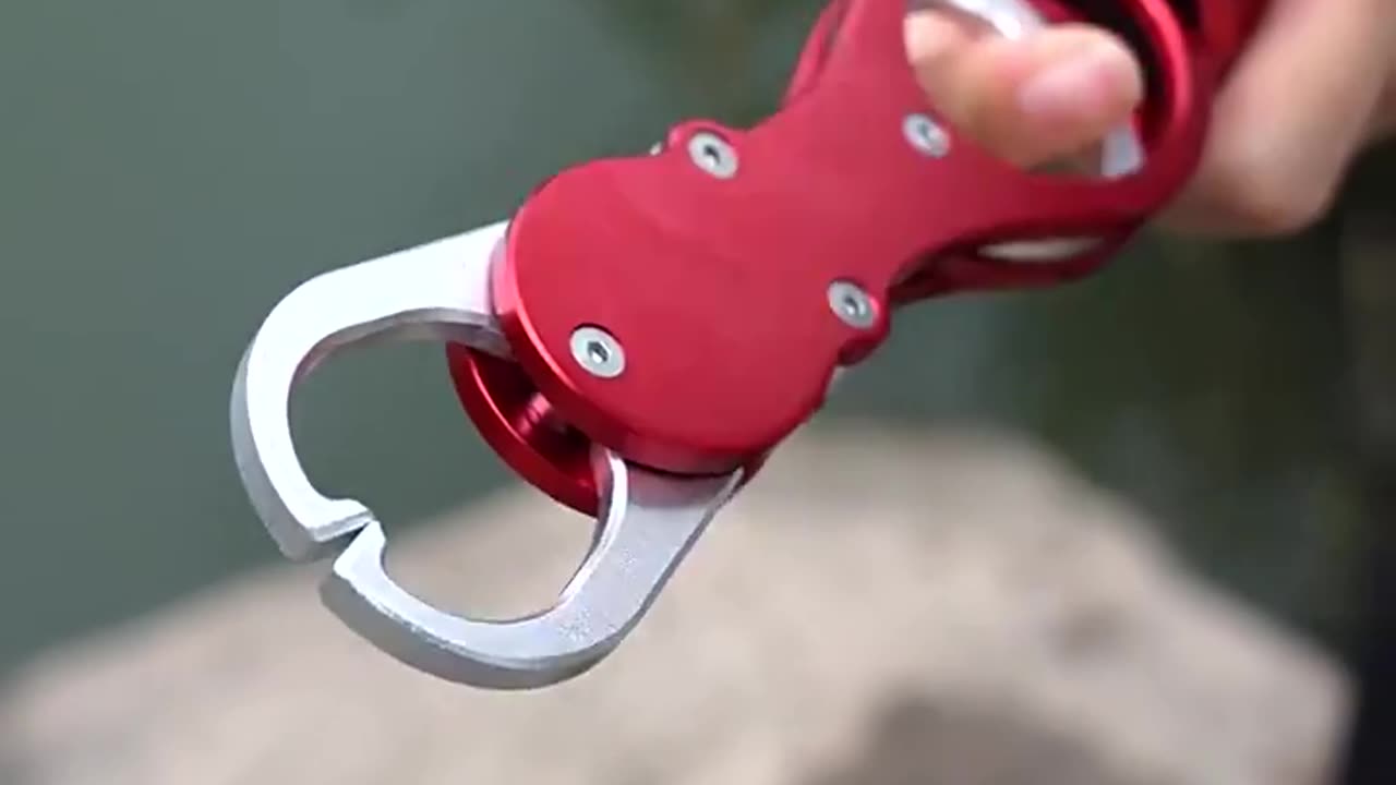 Fishing Gripper With Weight Scale Aluminium Alloy Professional Portable Fish Catching