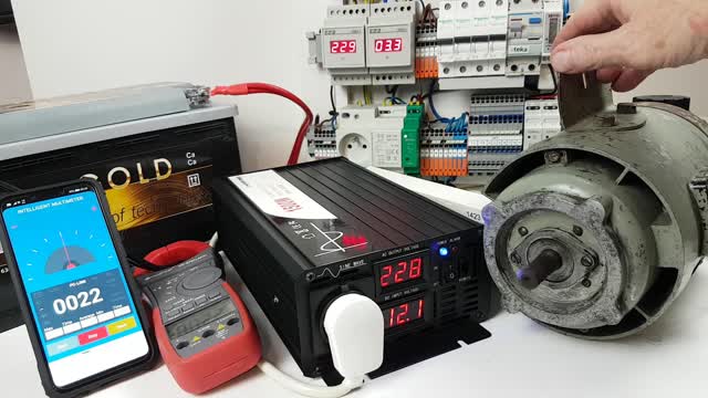 Inverter 1500W sinus 12V DC - 230V AC