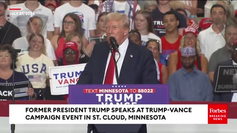 'Show The Crowd!'- Trump Flexes Audience Size At Rally, Slams Media For Not Filming Audience