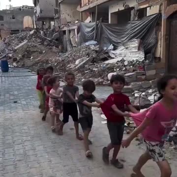 The beautiful children of Gaza. The World Loves them ❤️