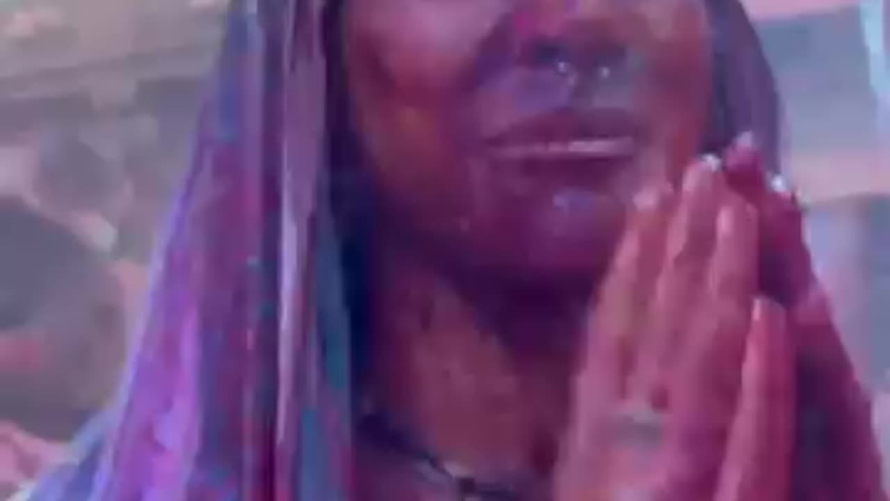 Foreigner enjoy holi with Radhe Krishna 🙏🥹❤️