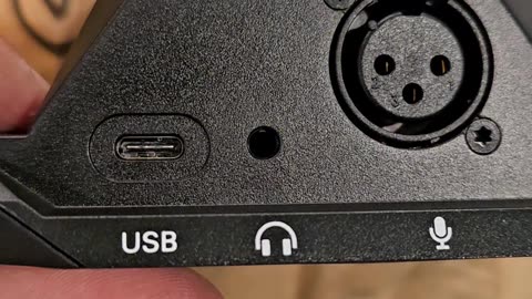 Unboxing the the XLR Dock for StreamDeck+ tell me your thoughts