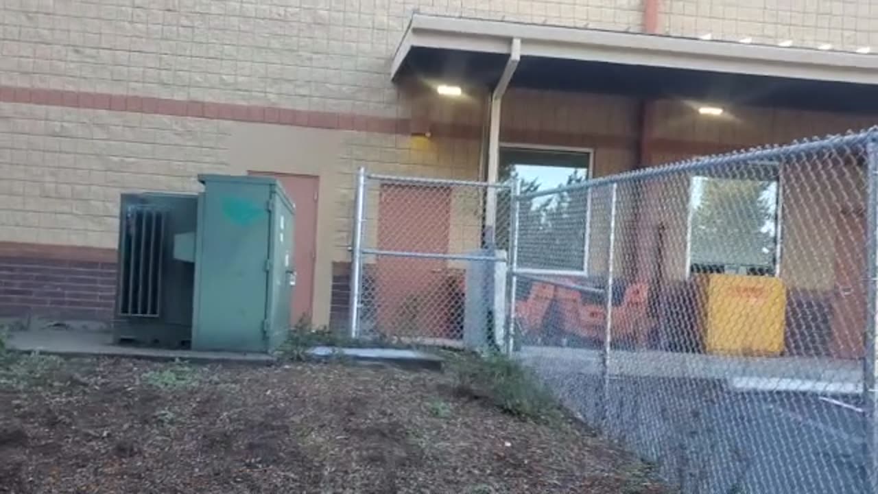 FIRST AMENDMENT AUDIT AT THE WESTLNN POST OFFICE