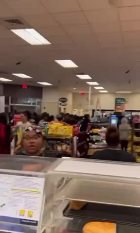 Philadelphia Wawa Customer Asks for Her Sandwich While Store is Ransacked