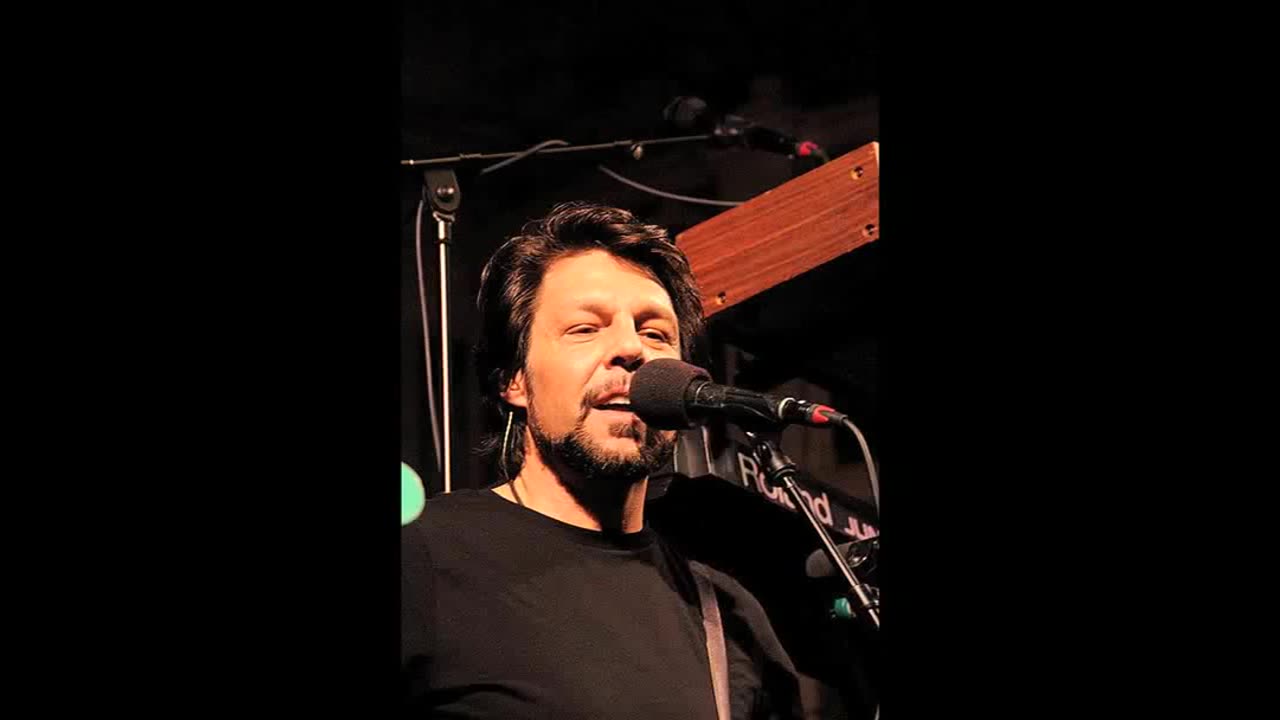 October 16, 2017 - Kasim Sulton Announces Plans for Concerts Featuring Music of Utopia